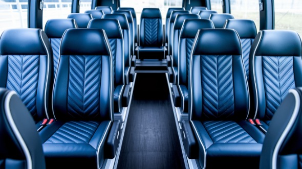 18 passenger minibus rental